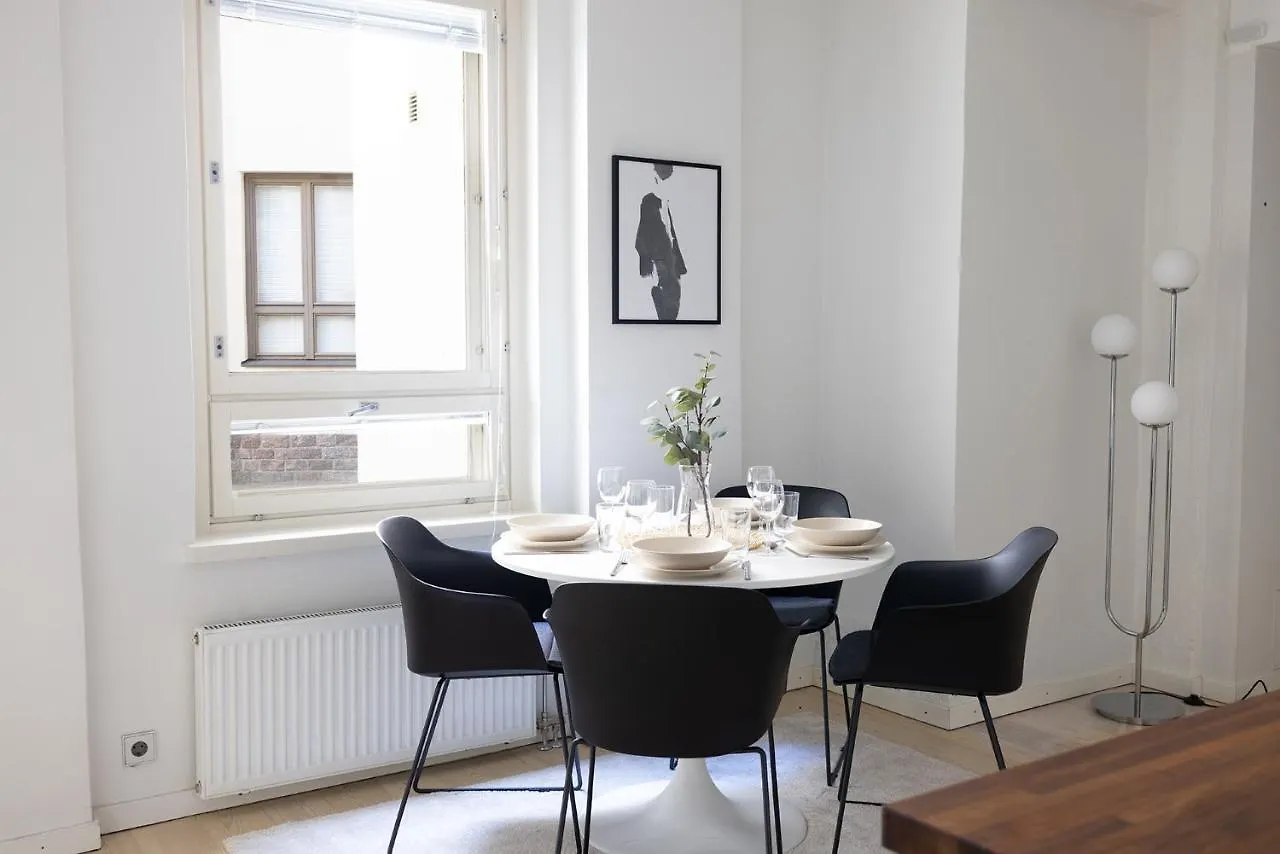 2Ndhomes Cozy Courtyard Home With Sauna In Kruununhaka Helsinki